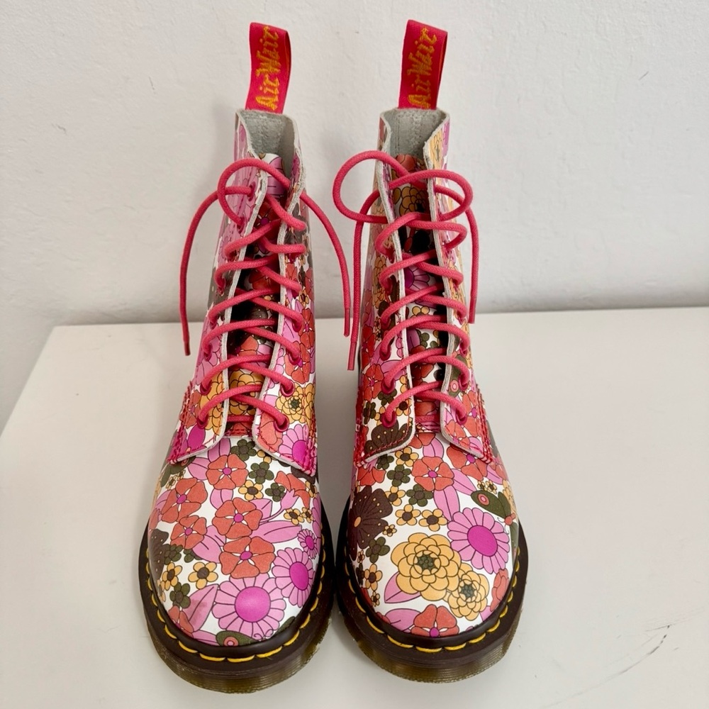 New Dr Martens Pascal in rare floral print